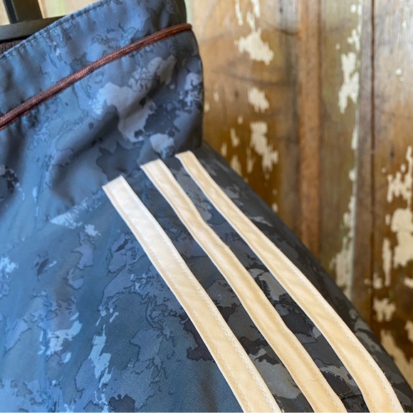 Adidas “Primeblue” Windbreaker Legacy Blue Jacket - Picture 4 of 11